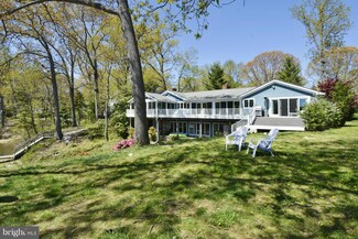 1051 Landon Ln, Arnold, MD 21012