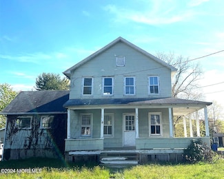 899 Adelphia-Farmingdale Rd, Freehold, NJ 07728