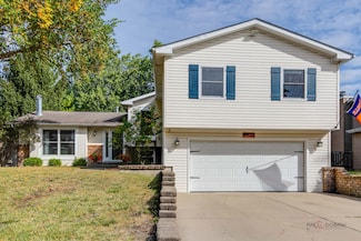 17632 W Summit Dr, Grayslake, IL 60030