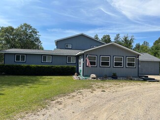 11740 Chase Bridge Rd, Roscommon, MI 48653