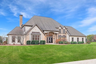 3268 Waterleaf Ln, Hartland, WI 53029