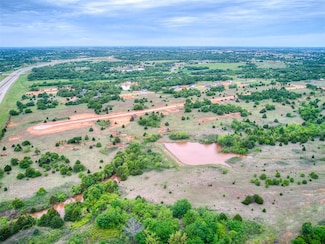 1240 Twin Oaks Dr, Blanchard, OK 73010