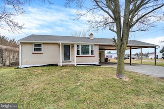 2773 Oakland Rd, Dover, PA 17315