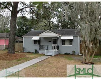 3105 College St, Savannah, GA 31404