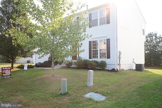 11725 Fort Lee Dr, Remington, VA 22734