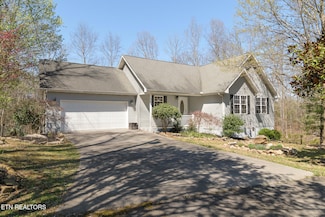 603 Autumn Harvest Ln, Kodak, TN 37764