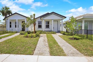 429 S F St, Lake Worth, FL 33460