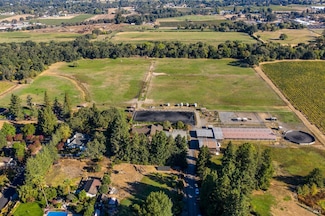 497 Laguna Vista Rd, Santa Rosa, CA 95401