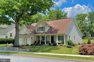 123 Pin Oak Dr, New Cumberland, PA 17070