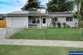 3118 Woodleaf St NE, Salem, OR 97305