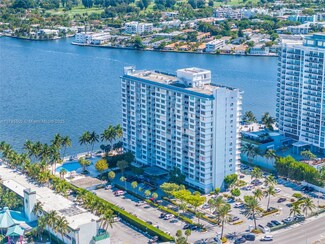 1865 79th St Causeway Unit PHI, North Bay Village, FL 33141