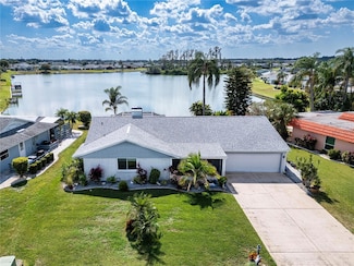 1606 Bunker Hill Dr, Sun City Center, FL 33573