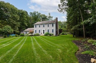 56 Allen Rd, Sturbridge, MA 01566