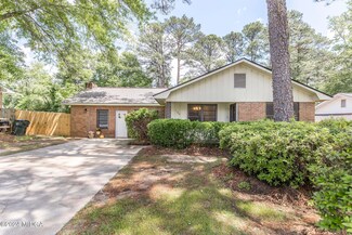 104 Lemuel Ct, Warner Robins, GA 31088