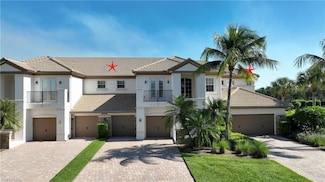 8051 Players Cove Dr Unit 202, Naples, FL 34113