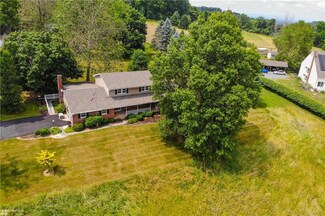 4279 Main Rd W, Emmaus, PA 18049