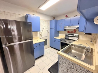 16790 NE 14th Ave Unit 312, Miami, FL 33162