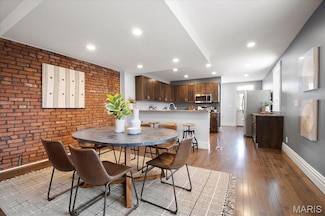 3974 Utah St, Saint Louis, MO 63116