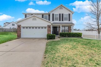 3 Woodmont Ct, Saint Peters, MO 63376