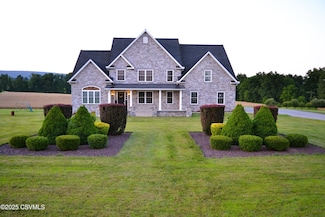 68 Yearling Ln, New Columbia, PA 17856