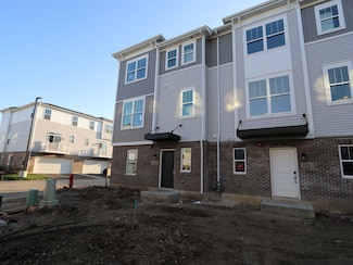 Ontario, Des Plaines, IL 60018