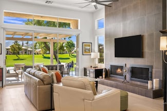 745 Box Canyon Trail, Palm Desert, CA 92211