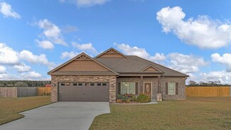 401 Sandbed Rd, Newton, AL 36352