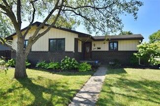 309 SE 8th St, Ankeny, IA 50021