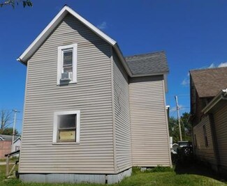 1606 S Walnut St, Muncie, IN 47302