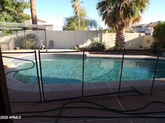 5323 W North Ln, Glendale, AZ 85302