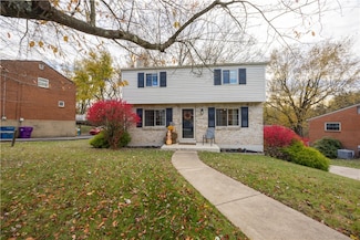 267 Great Smokey Dr, Pittsburgh, PA 15239