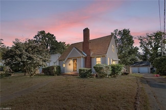 2907 NE Bon Air Ave, Winston Salem, NC 27105