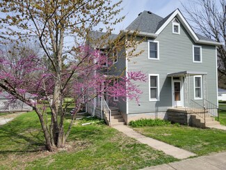 203 S Division St, Stanford, IL 61774