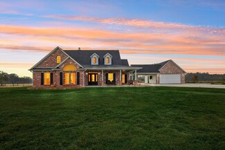 10511 Bessie Heights Rd, Orange, TX 77630