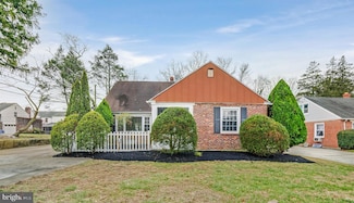 1110 Burmont Rd, Drexel Hill, PA 19026