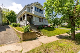 842-844 Alden St, Springfield, MA 01109