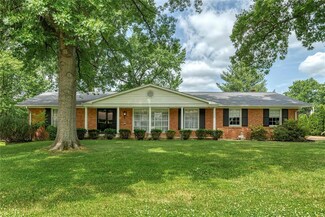 11517 Francetta Ln, Saint Louis, MO 63138