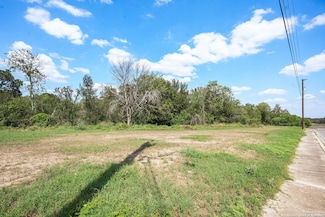 539 Bundy St, San Antonio, TX 78220