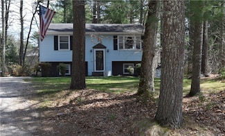 1 Watson Dr, Hope Valley, RI 02832