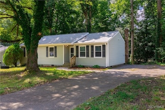 4000 Brandywine Dr, Hopewell, VA 23860