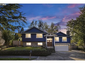 2582 Limerick Ln, West Linn, OR 97068