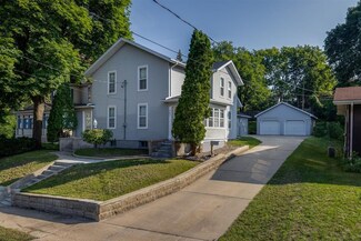 307 S Division St, Janesville, WI 53545