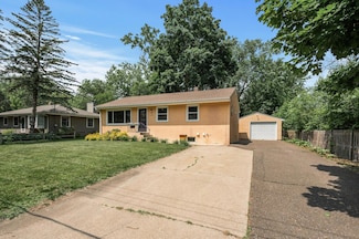 177 Kale St, Saint Paul, MN 55115