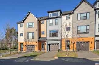 147 Junction Ln, Charlottesville, VA 22902