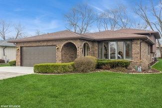 8424 Natchez Ave, Burbank, IL 60459