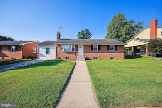 704 Northside Dr, Frederick, MD 21701