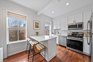 9 Hanson St Unit 3, Boston, MA 02118