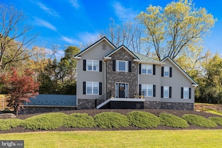 321 Fire House Rd, Shippensburg, PA 17257