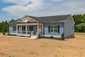 931 Levi Rd, Green Bay, VA 23942