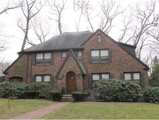 16 Caroline Park, Waban, MA 02468